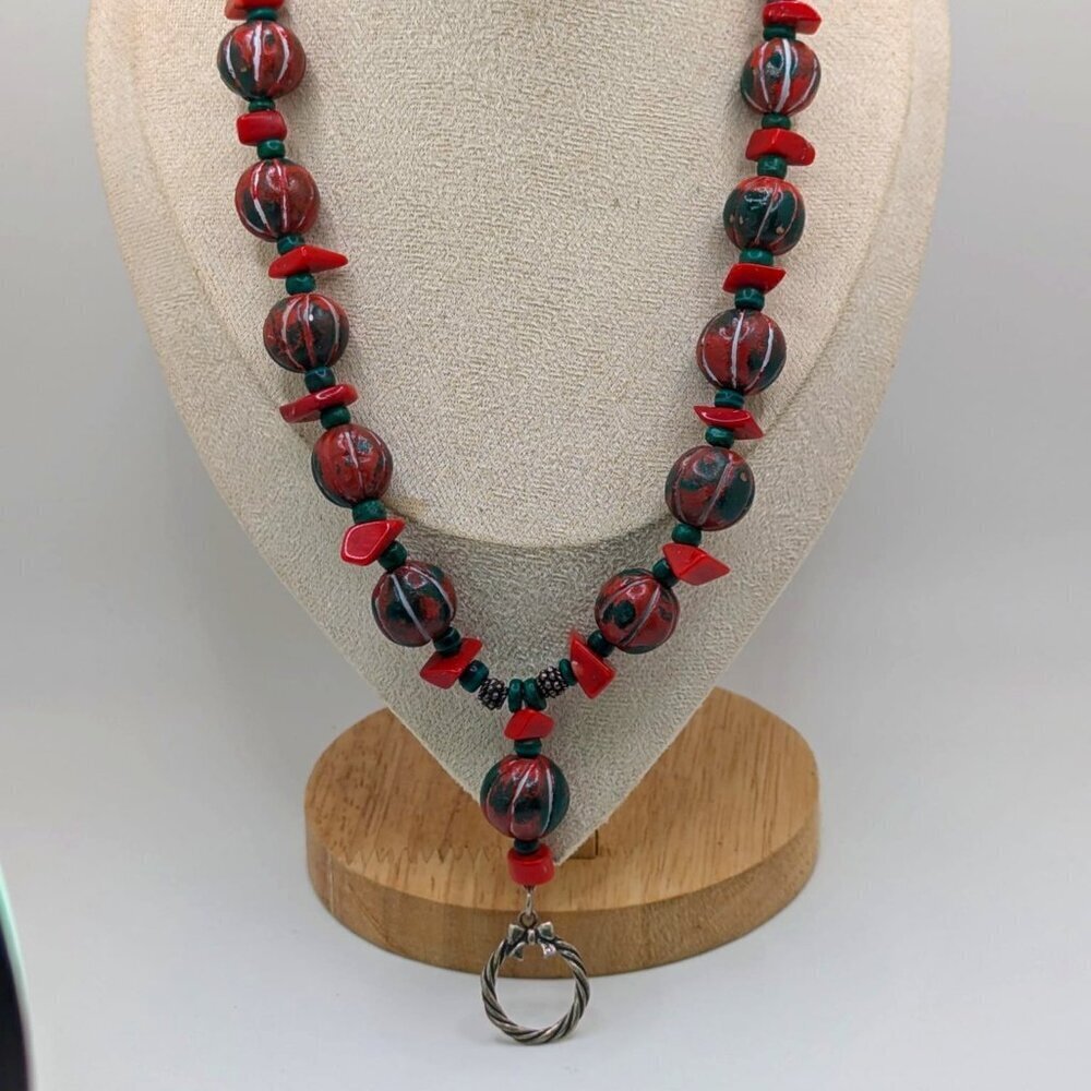 Chunky Handmade Beads Necklace Red/Green Gemstone Glass Christmas statement